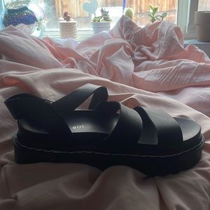 DOC MARTIN LOOK ALIKE SANDALS!! GREAT CONDITION
